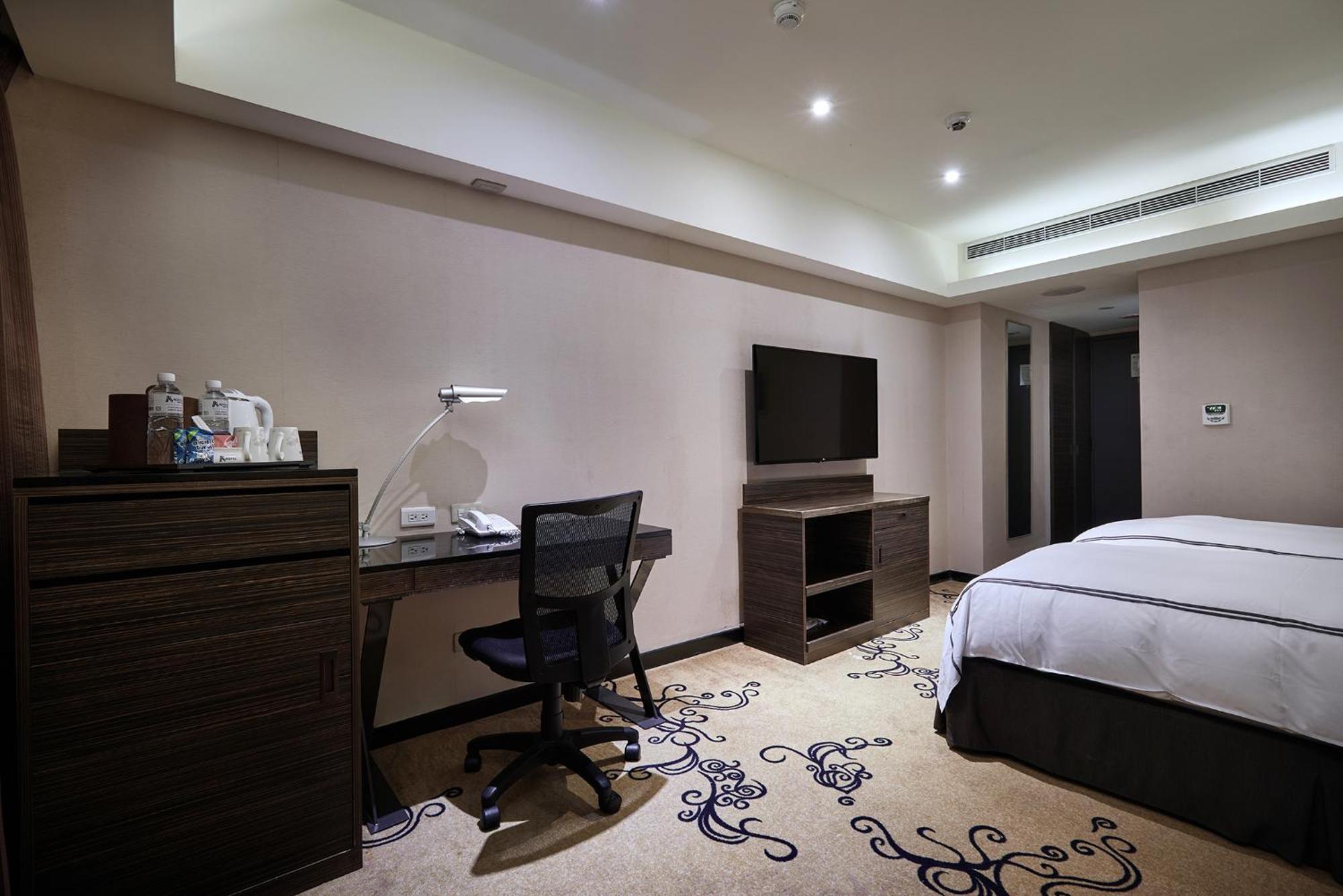 K Hotel Taipei Luaran gambar